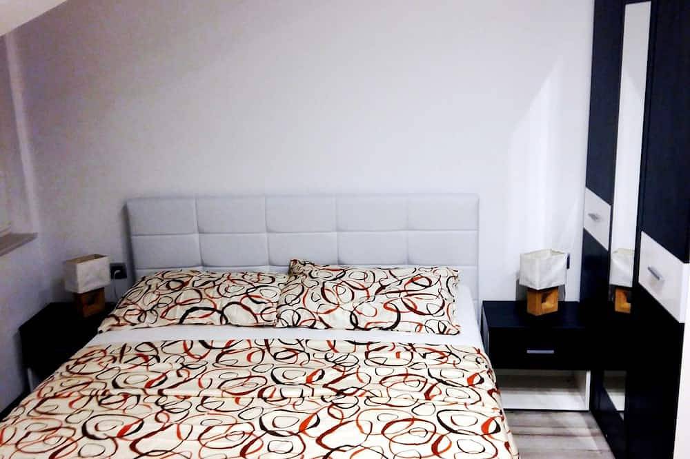 Family  apartment consist of two bedrooms and two bathrooms in Dubrovnik, Grad Dubrovnik