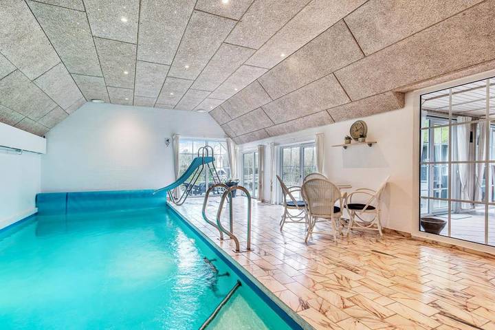 Ferienhaus für 14 Personen, mit Pool und Whirlpool sowie Sauna, mit Haustier in Blavand - 4