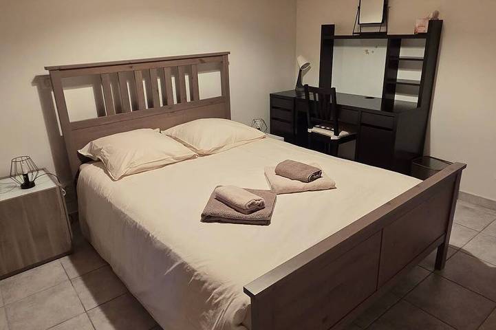 Maison de campagne pour 10 personnes, avec jardin à Vorey - 4