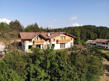 Gîte pour 2 personnes, avec jardin, animaux acceptés à Fai della Paganella