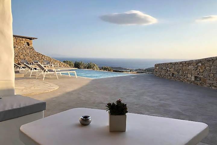 Villa for 7 people, with garden and terrace in Mykonos