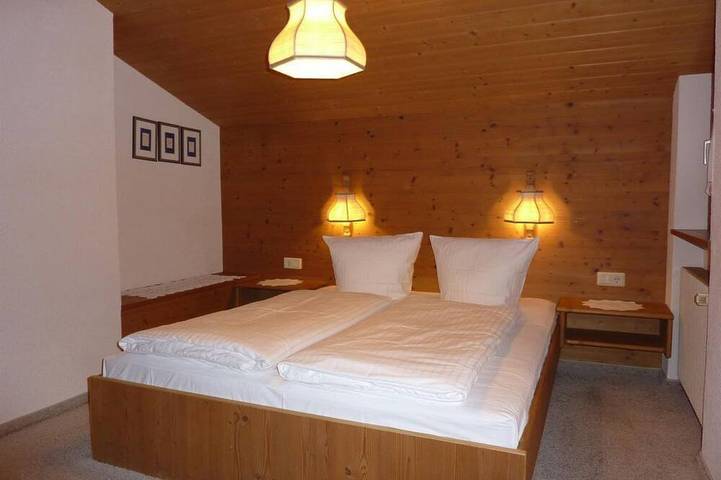 Ferienwohnung für 3 Personen, mit Garten und Balkon in Klösterle am Arlberg - 2