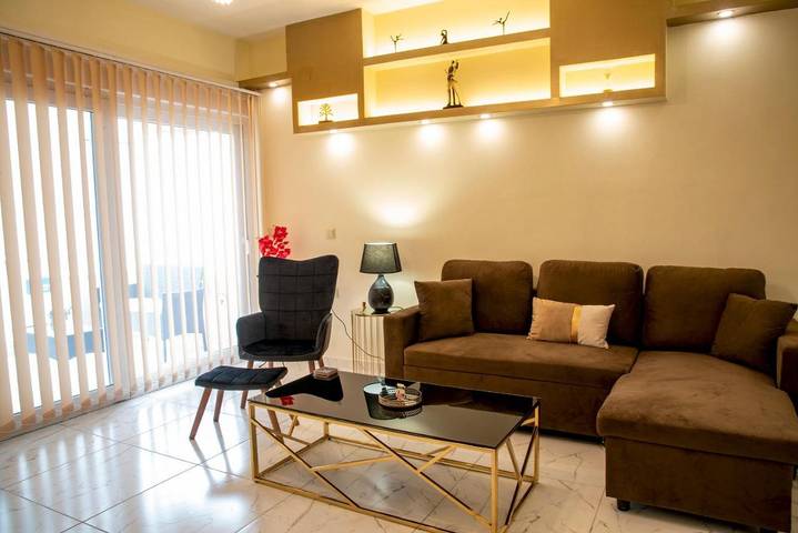 Gîte pour 6 personnes, avec jardin, adapté aux familles dans Palekastron