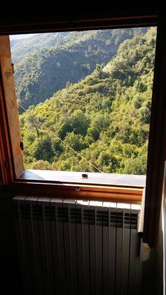 Location de vacances pour 3 personnes, avec vue et jardin, animaux acceptés à Apricale - 4
