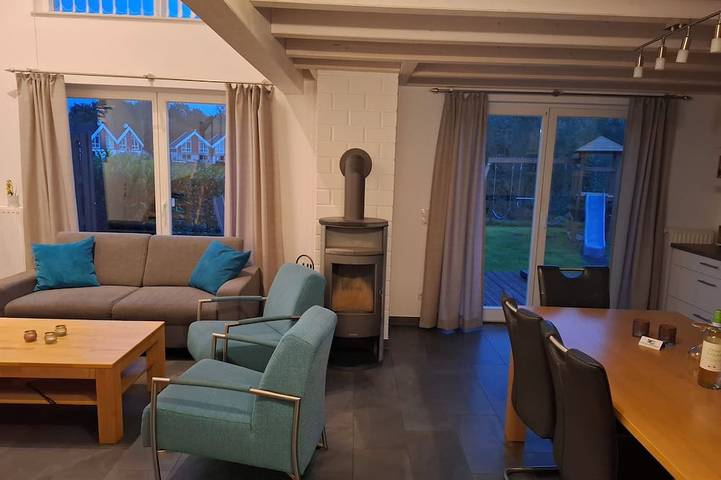 Ferienhaus für 6 Personen, mit Sauna und Garten sowie Whirlpool und Terrasse, mit Haustier in Nordhorn