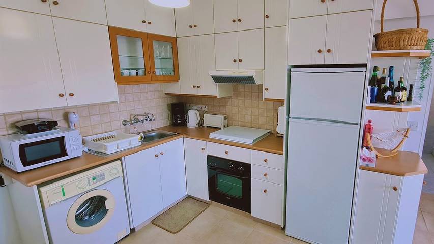 Appartement entier, 35 Lca - Camelia Apartment in Larnaca, District de Larnaca