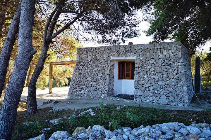 Gîte pour 3 personnes, avec Terrasse et Jardin à Ruffano