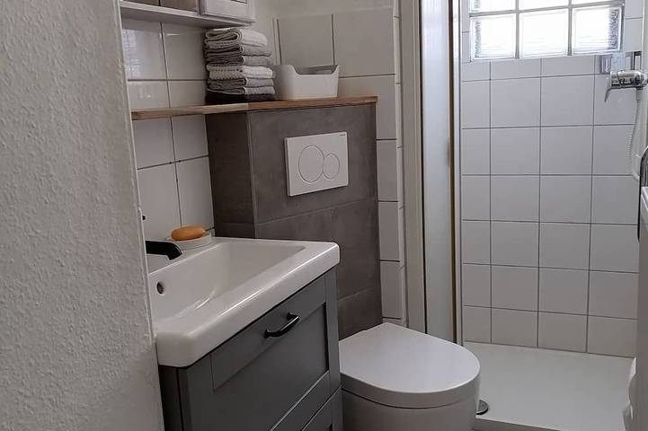 Kleines Gemütliches Ferienhaus am Ruhrradweg in Arnsberg, Arrondissement du Haut-Sauerland
