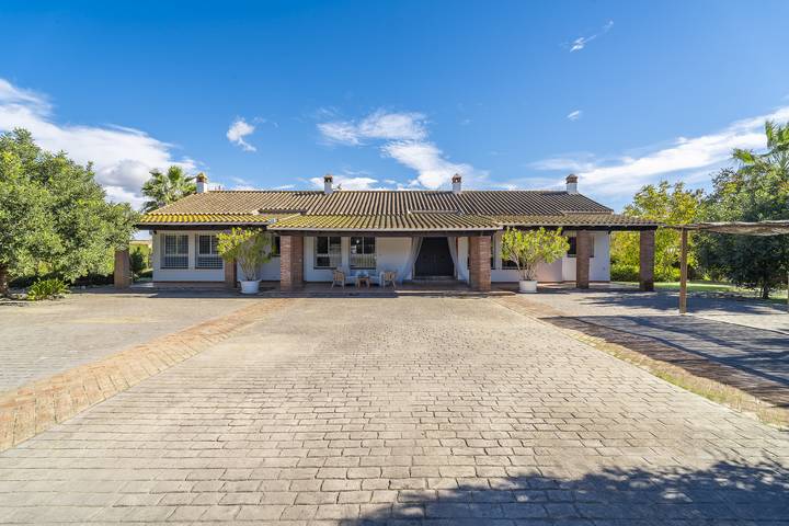 Finca für 12 Personen, mit Garten, kinderfreundlich in Coín - 2
