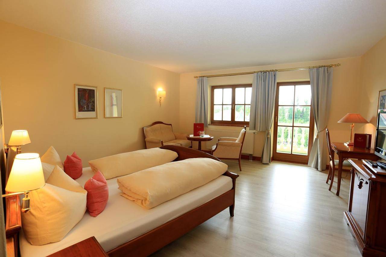 Wellnesshotel Parkschlössl zu Thyrnau Ihr adults only Spa Resort in Thyrnau, Passauer Land