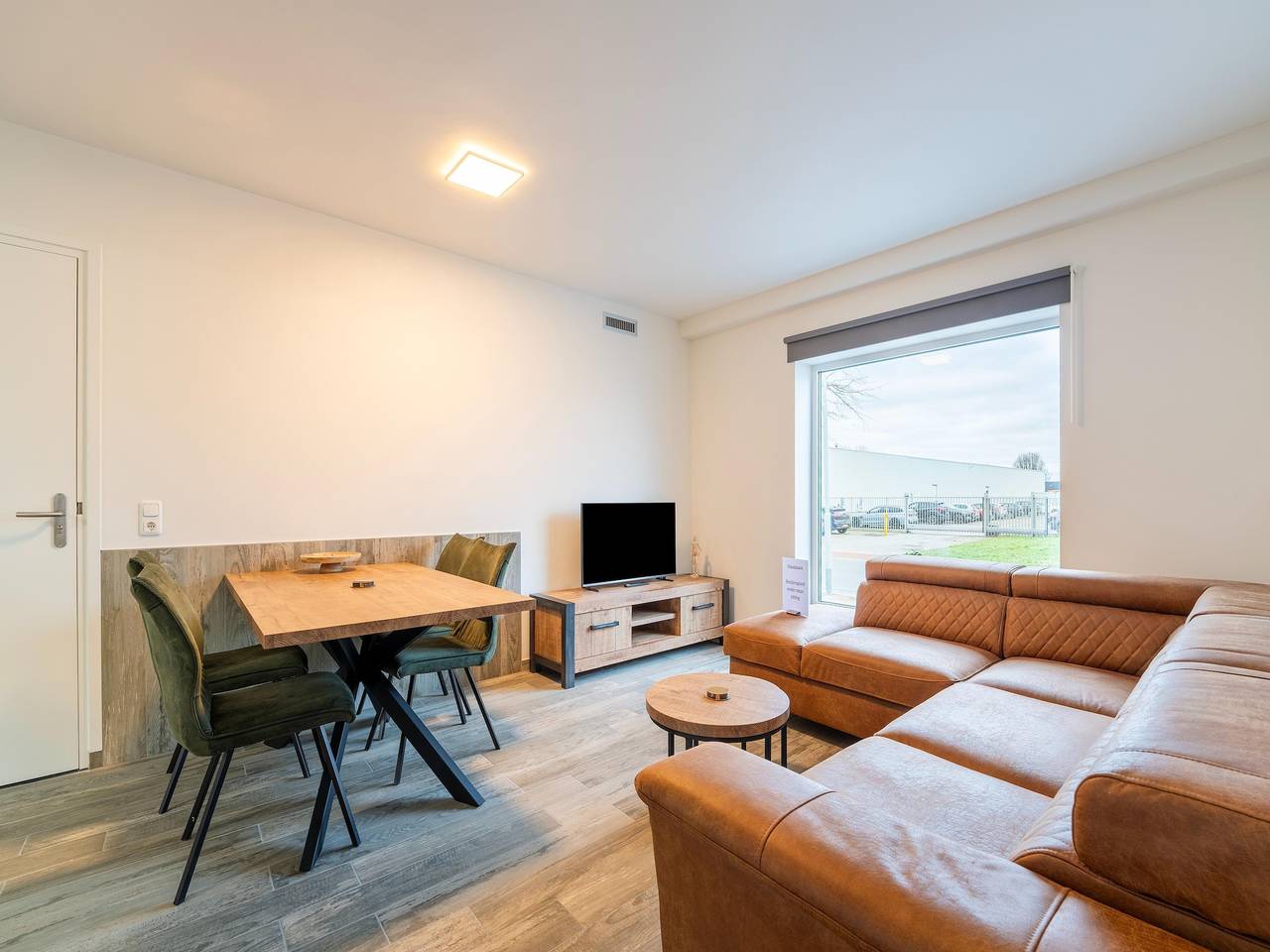 Geheel appartement, Luchtig appartement in Zuid-Limburg in Landgraaf, Parkstad Limburg