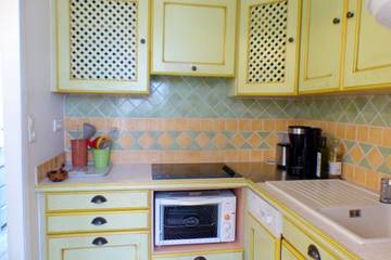 Appartement De Vacances pour 4 Personnes dans Sanary-sur-Mer, Région de Toulon, Photo 4