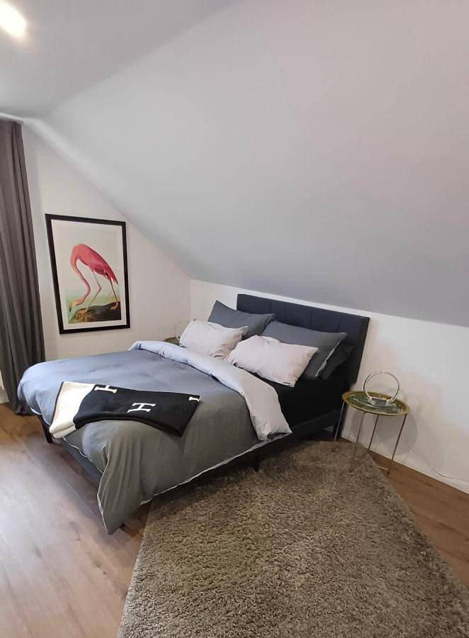Ganze Wohnung, One-Bedroom Apartment in Gütersloh, Nordrhein-Westfalen