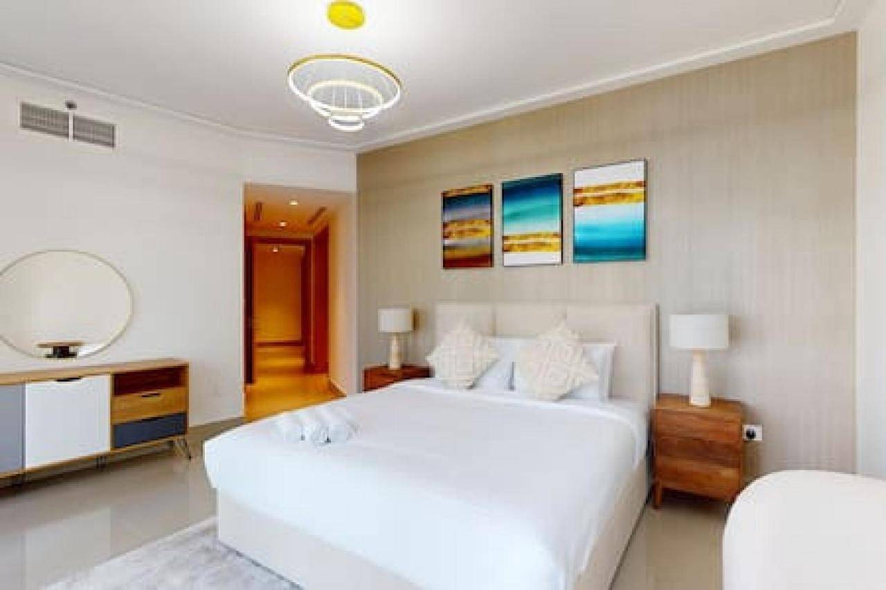 Entire apartment, Opera Grand - Locations in Dubai, Emirate of Dubai