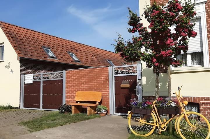 Ferienwohnung für 4 Personen, mit Garten