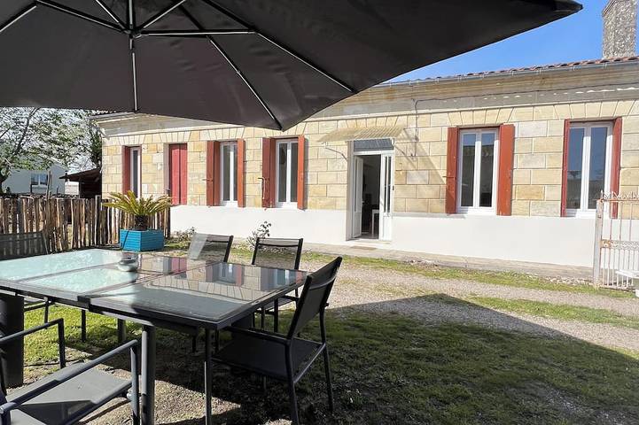 Gîte pour 7 personnes à Cussac-Fort-Médoc