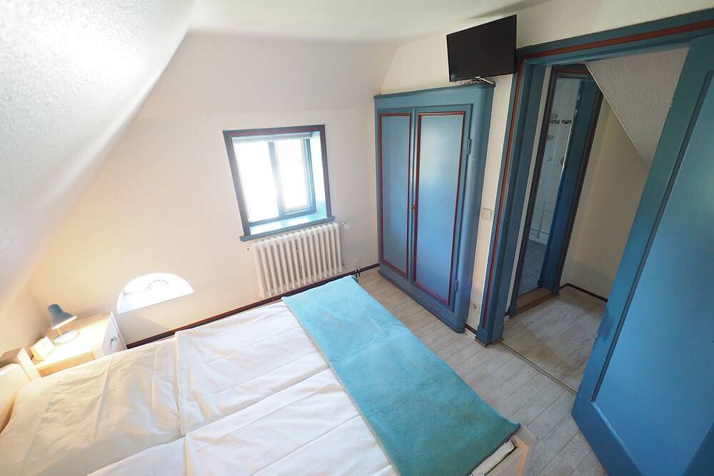Ganze Wohnung, Gemütlicher Hansen Hof 3 mit Terrasse, Wlan und ländlicher Lage in Tinnum in Tinnum, Sylt (Gemeinde)