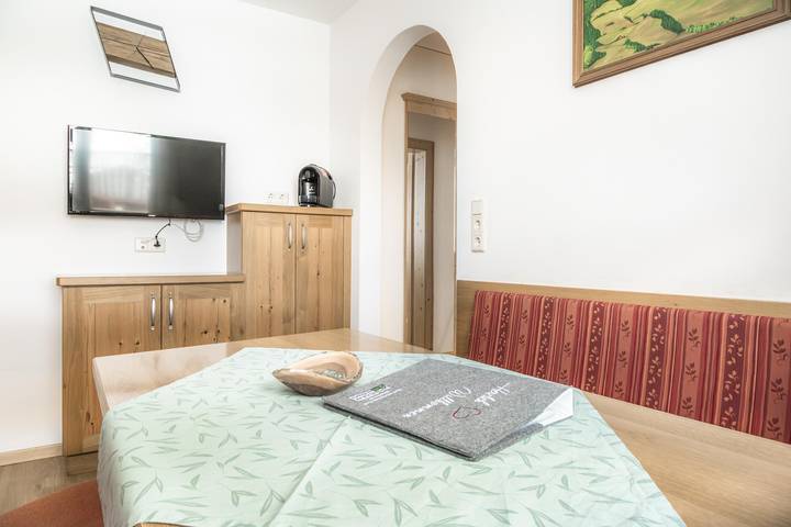 Ganze Ferienwohnung, Appartement "Sonnenblumenfeld" in Hohe Tauern, Dorfgastein