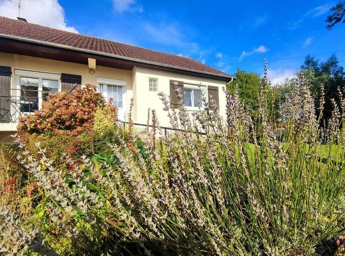 Location de vacances pour 8 personnes, avec jardin à Tocqueville-en-Caux