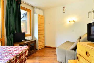 Gîte pour 2 personnes, avec balcon dans Les Coches