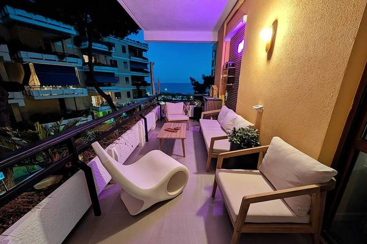 Ferienwohnung für 8 Personen, mit Pool und Garten sowie Whirlpool in San Lorenzo al Mare