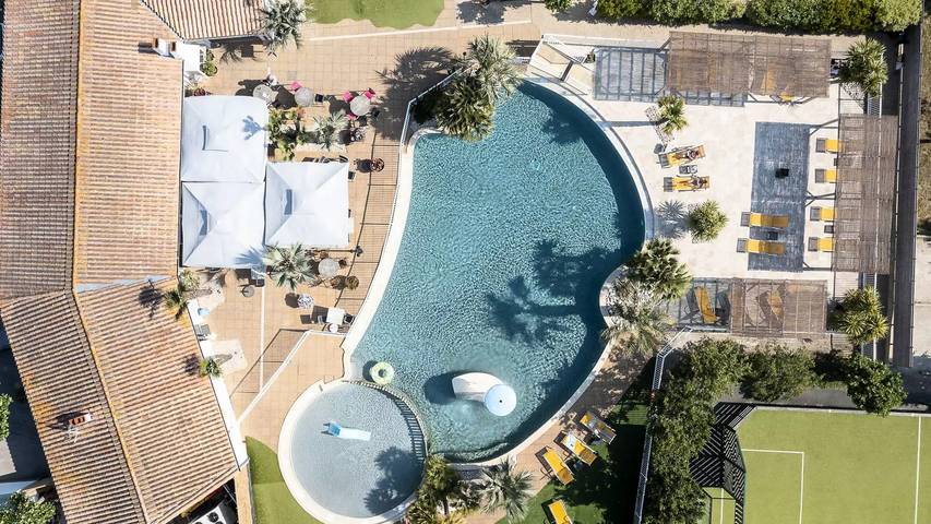 Camping für 4 Personen, mit Terrasse und Pool sowie Sauna in der Charente-Maritime - 4