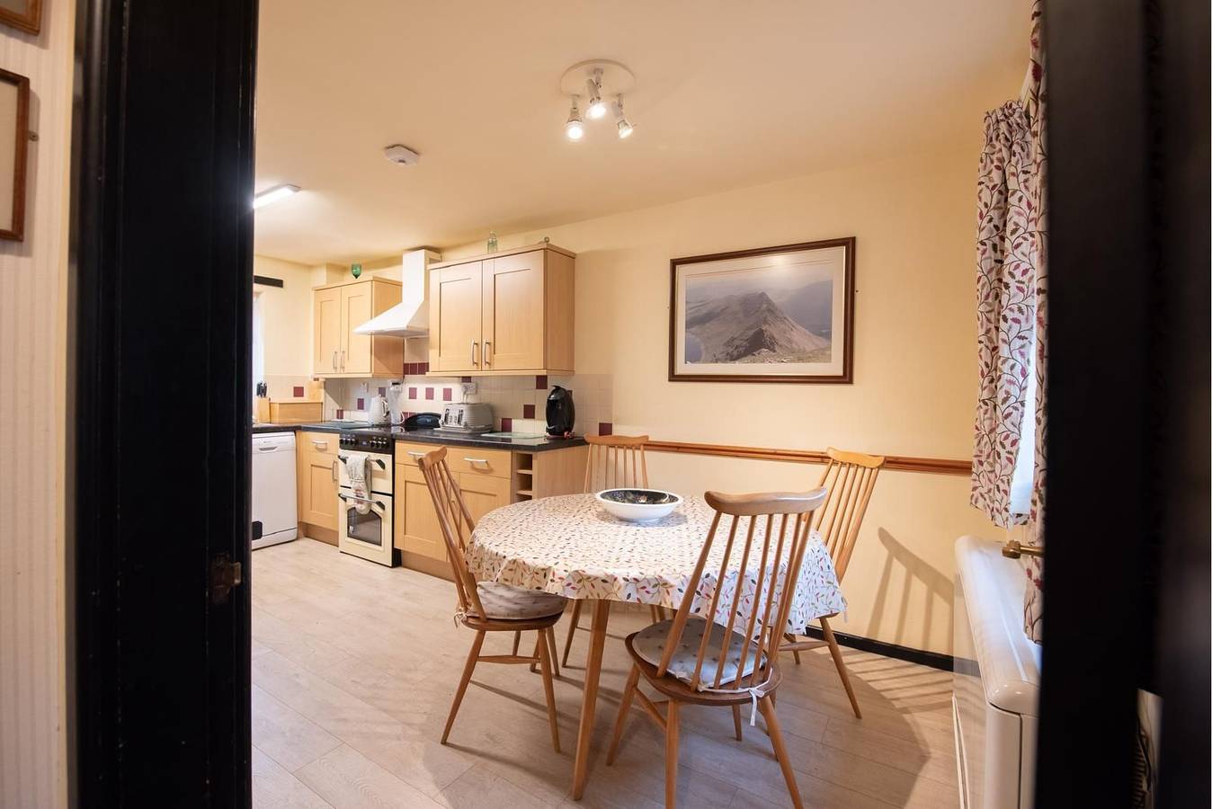 Green Beck Cottage, Coniston in Coniston, Lake District