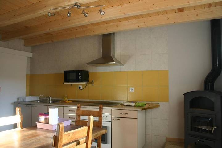 Casa de vacaciones para 5 personas, con terraza además de piscina y jardín - 1