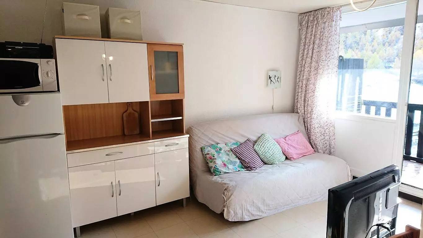 Appartement entier, Charmant T2 pour 5 personnes au cœur de la station de Réallon 243R in Réallon, Parc national des Écrins