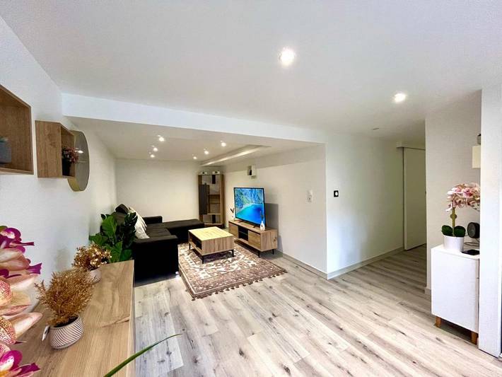 Gîte pour 5 personnes, avec terrasse à Pierre-Bénite - 4