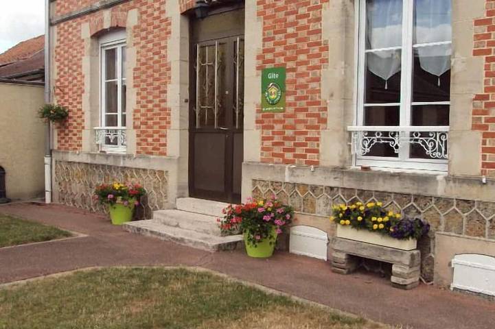 Location de vacances pour 8 personnes, avec Jardin dans Bouy