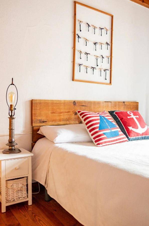 Location de vacances pour 8 personnes, avec terrasse et vue, animaux acceptés à Comillas - 2