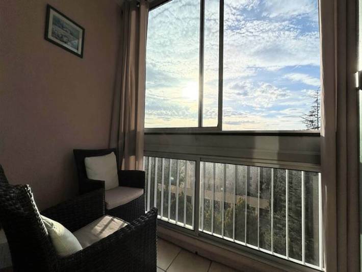 Gîte pour 2 personnes, avec balcon, adapté aux familles à Gréoux-les-Bains - 4
