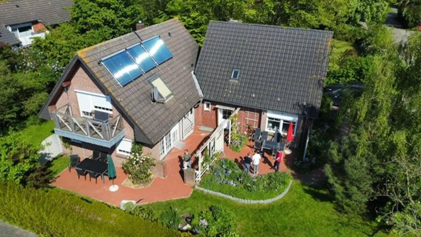 Ferienhaus für 6 Personen, mit Terrasse in Landkreis Wittmund