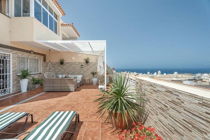 Ferienhaus 'Vitamina Village' mit Meerblick, Gemeinschaftspool, Garten & WLAN in Adeje, Teneriffa Süd