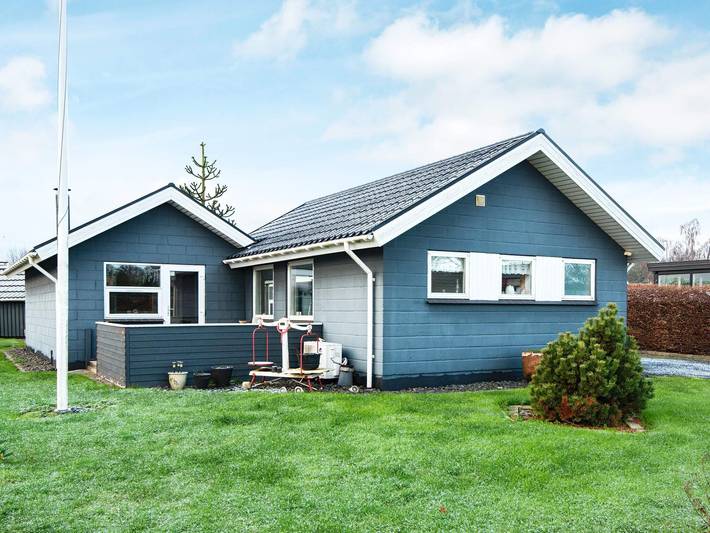 Ferienhaus für 6 Personen, mit Terrasse und Garten in Juelsminde