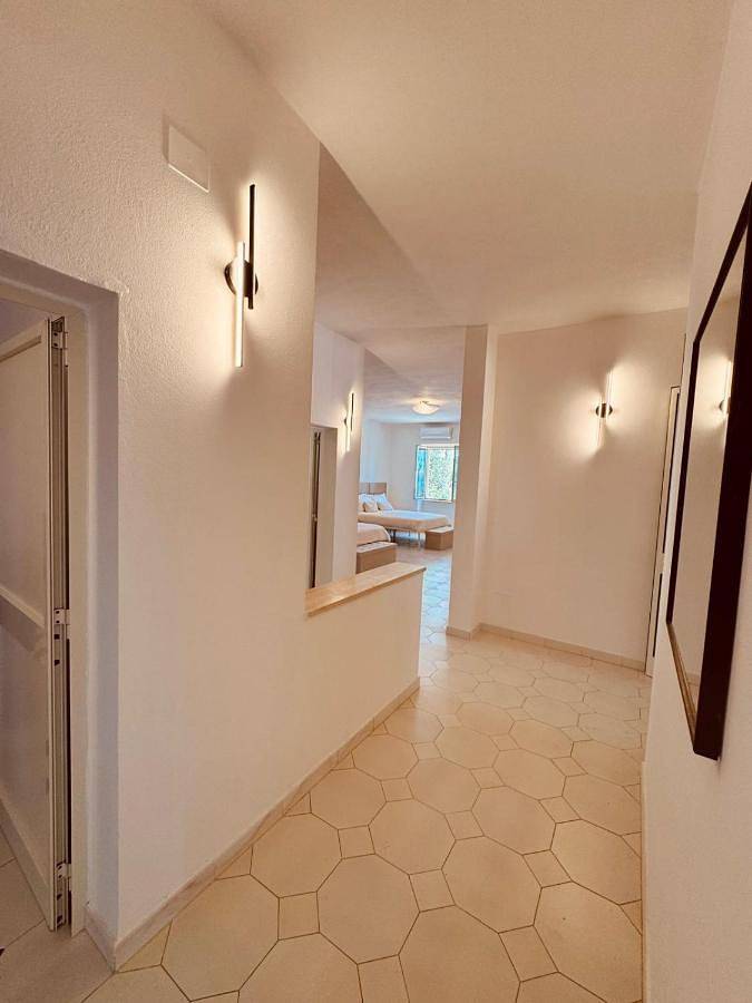 Villa mit großem Garten und Aufstellpool, 800m zum Meer, Lido Marini in Lido Marini, Golfo di Taranto