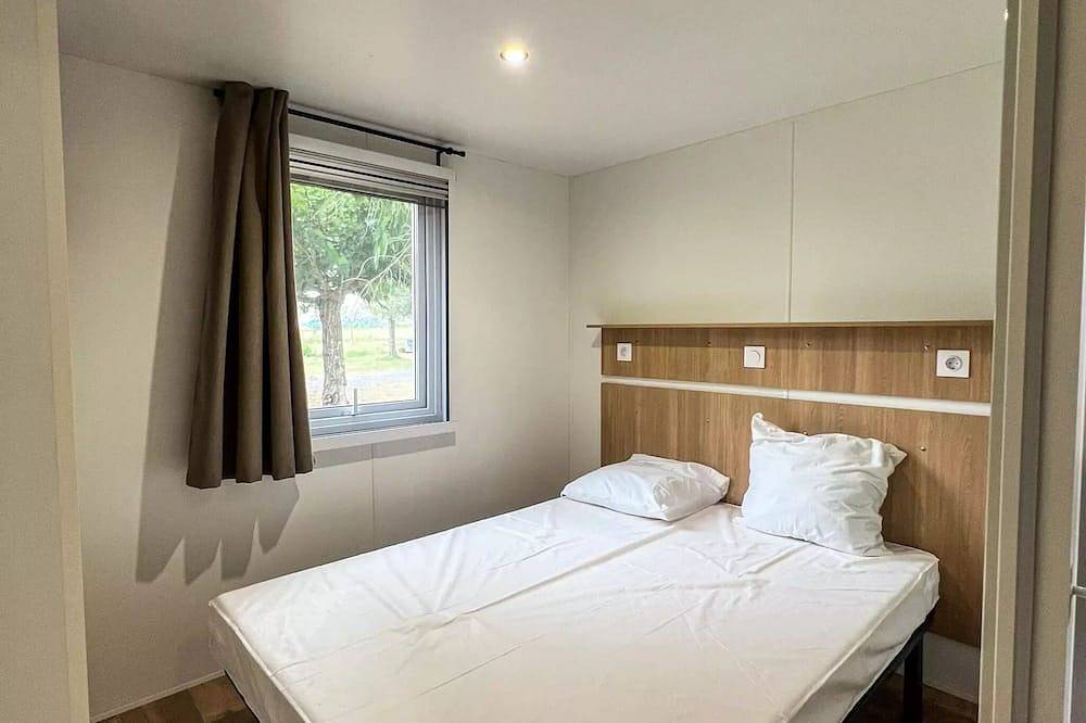 Nouveau Mobil home - 2 chambres avec climatisation Nesasio 4 Ã  5 personnes - 4 pers. inclus dans le tarif in Saint-Germain, Ardèche