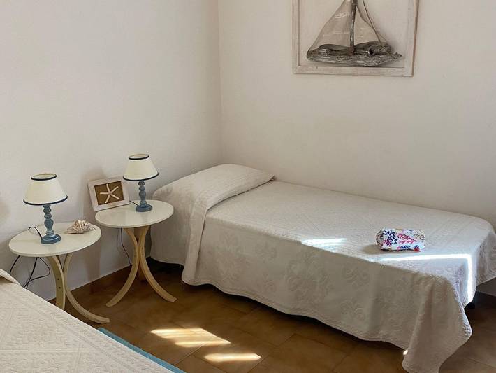 Gîte pour 5 personnes, avec balcon à Porto Pollo - 3