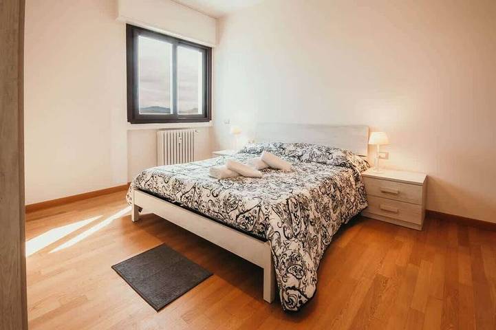 Ferienwohnung für 5 Personen, mit Balkon in Varese - 4