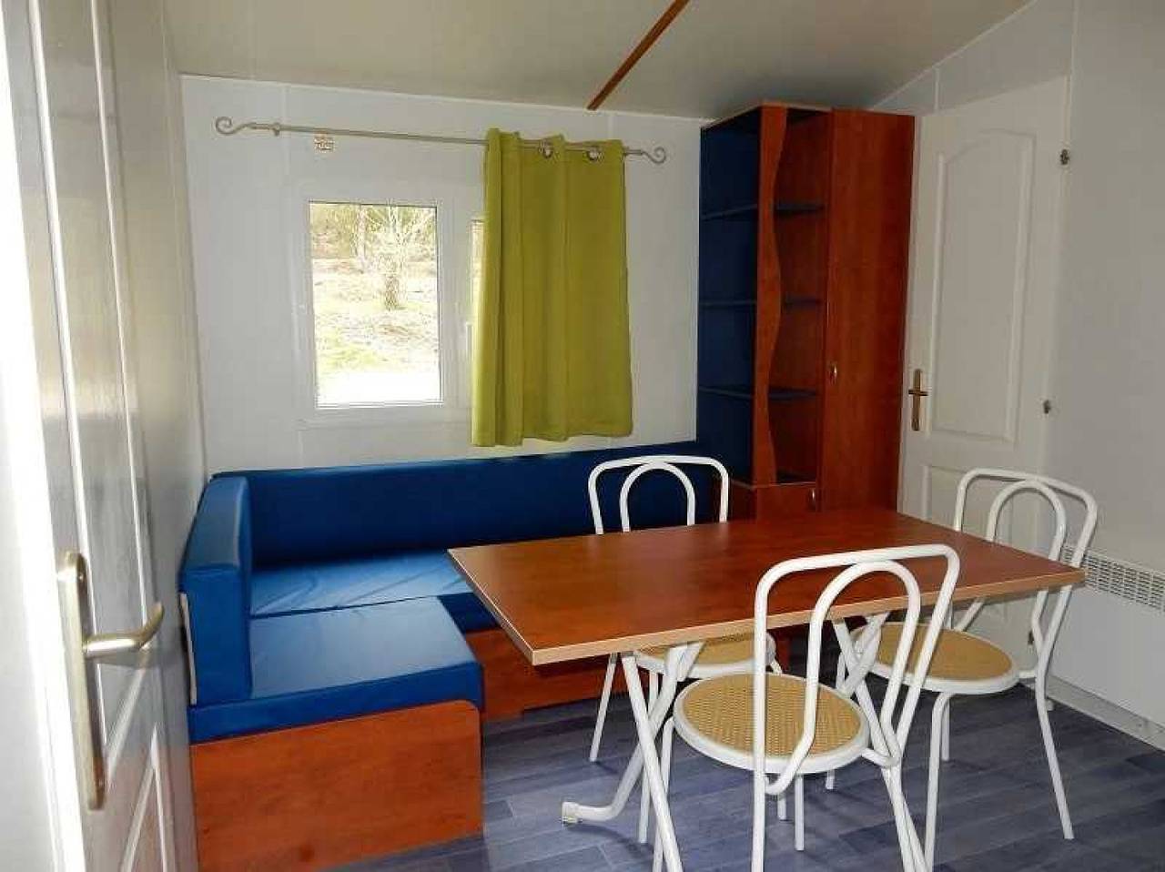 Zecamping 3 étoiles mobil-home 23m2 4 pers in Tallard, Région de Gap