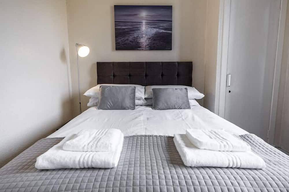 Geheel appartement, ☆ Bright, 2 Bedroom West End Apartment ☆ in Dundee, Angus