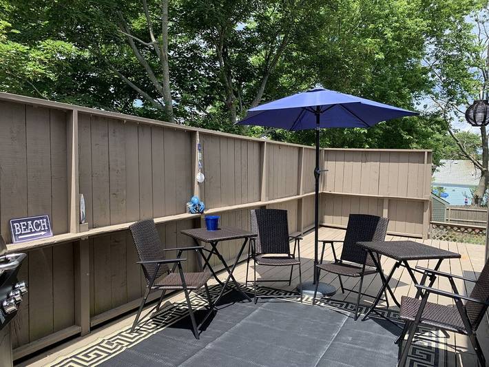 Holiday apartment for 4 people, with hot tub and garden as well as terrace in Rhode Island