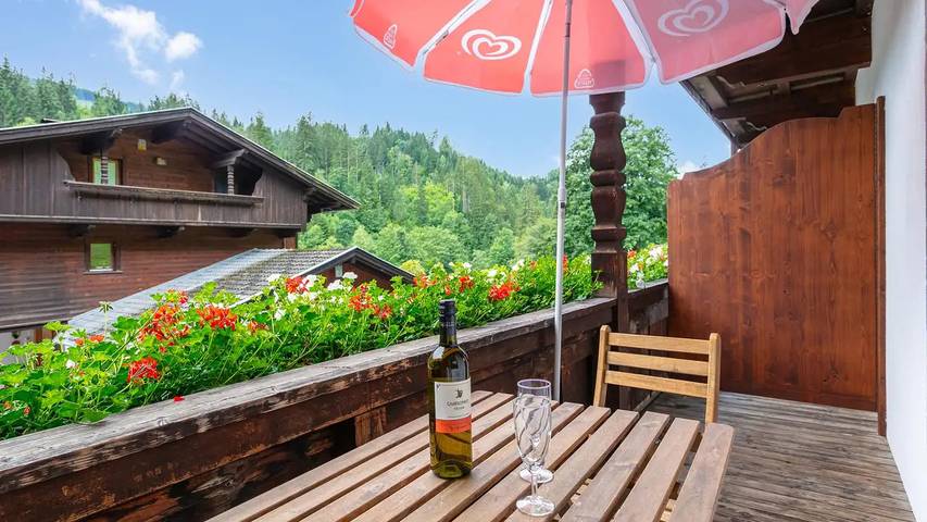 Hütte für 6 Personen, mit Balkon in Alpbach - 2