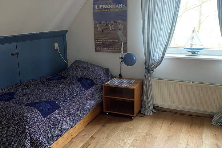 Friesenhuisje direkt am Ijsselmeer mit drei Schlafzimmern für 6 Personen in Ijsselmeer