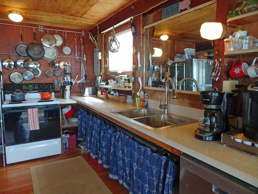 Klassische Waterfront Cottage in Hawks Nest Strand in Old Lyme, Connecticut