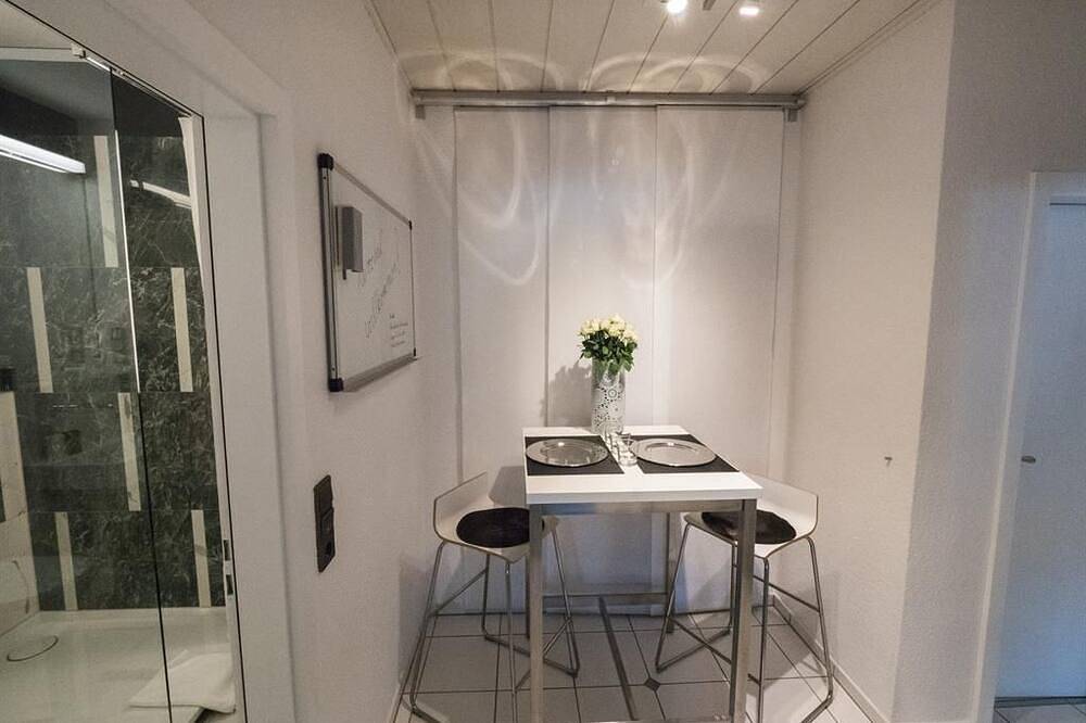 Ganze Wohnung, Ferienwohnung Rheinblick-Andernach - Appartement/Fewo, Bad, Wc, Komfort in Andernach, Osteifel