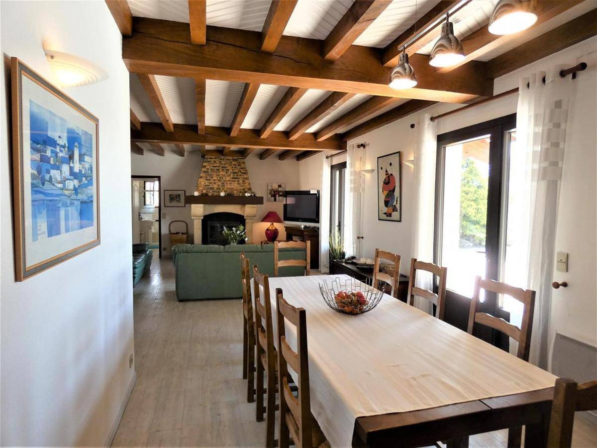 2-Bedroom Town Home in Préchacq-les-Bains, Région de Dax