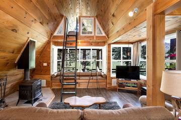 Glamping for 2 Guests in Cascade Range, Washington, Picture 1