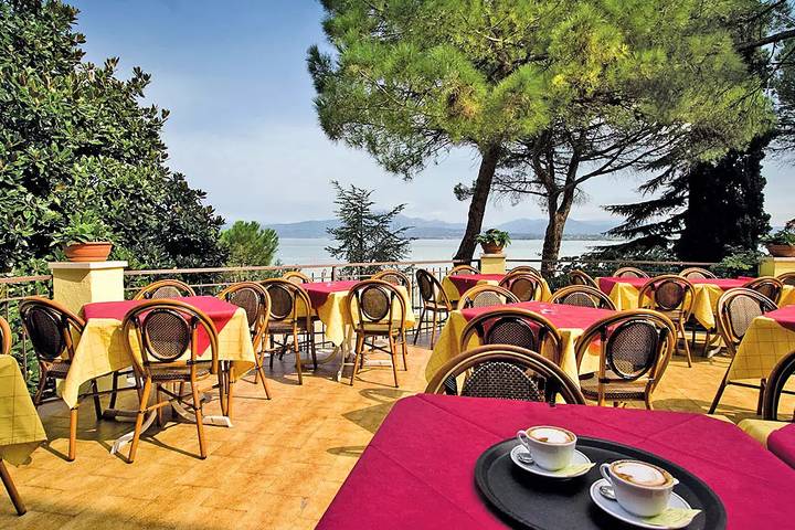 Camping pour 6 personnes, avec piscine et terrasse à Peschiera del Garda - 4